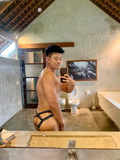 Men’s Erotic Straps Thongs